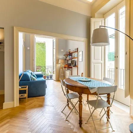 Donna Costanza - Stylish And Panoramic Flat Apartment