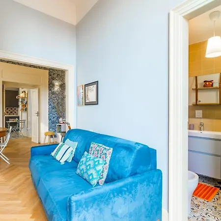 Apartment Donna Costanza - Stylish And Panoramic Flat Naples