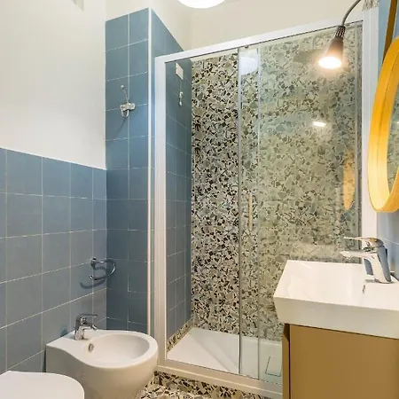 Apartment Donna Costanza - Stylish And Panoramic Flat Naples