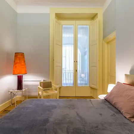 Apartment Donna Costanza - Stylish And Panoramic Flat *