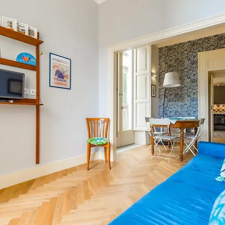 Donna Costanza - Stylish And Panoramic Flat Apartment