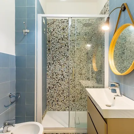 Apartment Donna Costanza - Stylish And Panoramic Flat